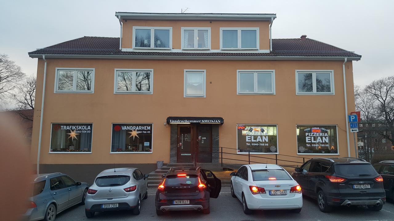 Smedjebacken Vandrarhem Smedjan Bagian luar foto